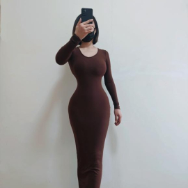 翘臀骚女米酥